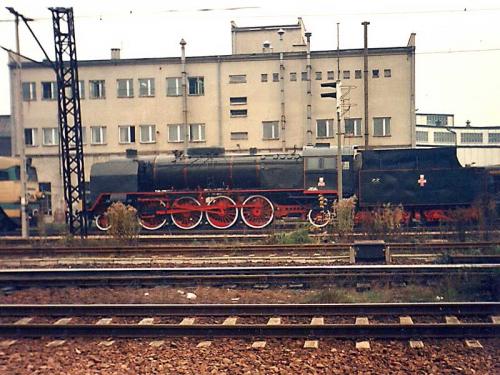 Kultowy łódzki parowóz, pomnik Pt47-1