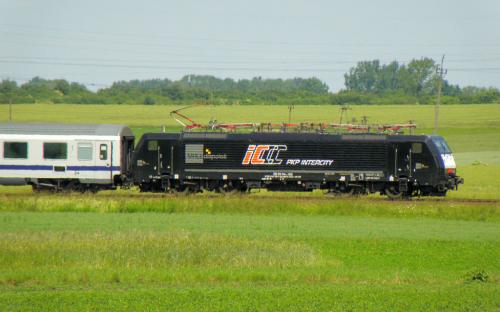 ES64F4 152 z BWE pod Zdunami