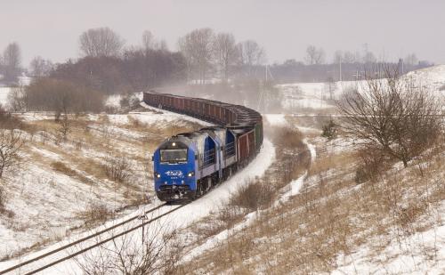 Okładka "Szerokim torem LHS" w wersji zimowej