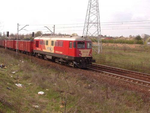 Wyjazd ze stacji Łódź-Chojny 26.04.2005